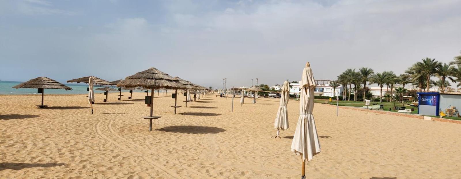 Luxury In Jaz Little Venice Elsokhna Golf With Private Garden & Pool View - Families Only * Ajn Suchna
